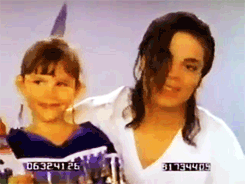 GIF su Michael Jackson. - Pagina 8 Tumblr_mpux8rYOoL1qa26dno3_250
