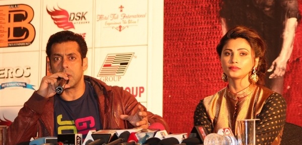 salman - ★ Salman Khan and Daisy Shah at Hotel Tuli Imperial for Jai Ho Press Conference !! Tumblr_myy80udCAg1qctnzso2_1280