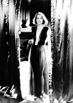 Greta Garbo in “Mata Hari”, 1931