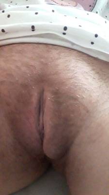 hairypussyselfie:  Thanks for your submission of your hairy pussy selfie at Hairypussyselfie.tumblr.com/submit