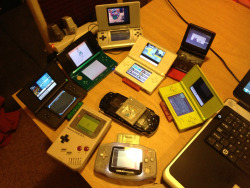 steven-stoned:uranianumbra:steven-stoned:im playing 13 pokemonyou taped silver to a psp  no thats me playing it 