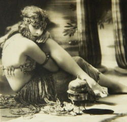 creepingirrelevance:  1920s postcard (from eBay) 