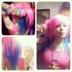 ponypinkypie:  New hair pink, purple and turquoise :3 &lt;3 