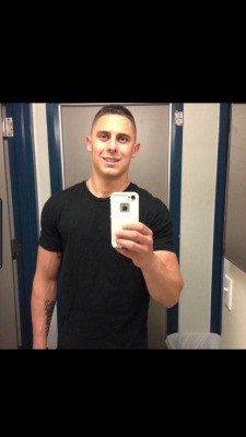 muscles-and-men:  militaryboysunleashed:  Marine… Big ol dick.  You, me—&gt; sex, now