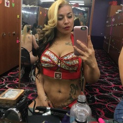 stripper-locker-room:  https://www.instagram.com/goldigold/