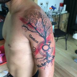 #tattoo #tatuaje #tatu #tattoos #tatuajes #tatus #ink #inked #inklove #trash #polka #trashpolka #trashpolkatattoo #brazo #arm #arbol #tree #letras #lettering #letteringtattoo #venezuela #lara #barquisimeto #colombia