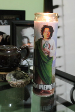 littlebookkitten:  This is how I prepare myself for tomorrow’s game. Mexico VS Netherlands. Hopefully we will send them home ;)  1)Yes I handmade this ‘veladora’ (Its a mexican tradition, candles for saints) 2)Yes thats our goalkeeper Memo Ochoa,