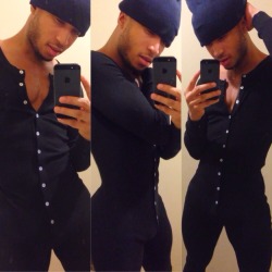 nathanielnoir:  Bought this onsie a few years it was mad loose ….now I look like a super hero !!!!! Lolllllll 😂😂😂😂
