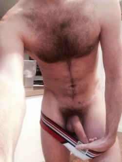 gob-smack:  Good morning everyone! Some days are like this, I do not want to wear underwear today.   Tasty