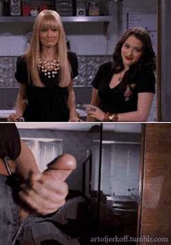 twistedandadventurous:  watchingher-watchinghim:  Two ladies with such different reactions to his climax …   LOL   Nice 