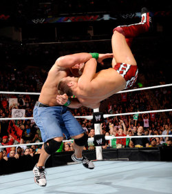 fishbulbsuplex:  John Cena vs. Daniel Bryan  John&rsquo;s hand is going for Bryan&rsquo;s crotch!