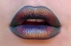 fansification:  Metallic lips by redditor, Beoskar 