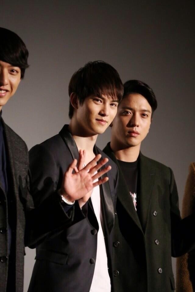 [Event] Avant première du film "The Story of CNBLUE / NEVER STOP" @ Japan (16.12.2013) Tumblr_mxwlegB1p91roum86o3_1280