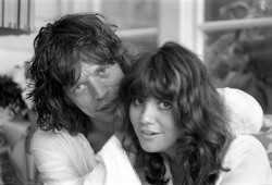 soundsof71:  Mick Jagger, Linda Ronstadt, by Carinthia West