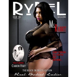 #tittytuesday continues with JJ cup Ms. Rabbit  and cover model for issue 6 of Rybel Magazine @rybelmagazine coming out the first week in May. #photosbyphelps #boobs #Latina #nerd #lace Photos By Phelps IG: @photosbyphelps I make pretty people….Prettier.™