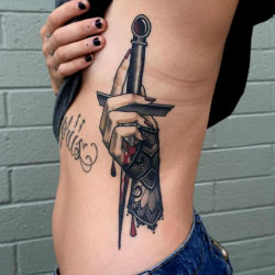 m0rphlne:  Tattoo done by Chris Primm 
