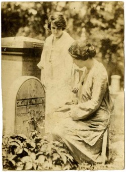 lowcountrydigitallibrary:  Alice Paul and Anita Pollitzer at Susan B. Anthony’s grave. “Alice Paul and Anita Pollitzer pictured at the grave of Susan B. Anthony, not dated. Black and white photograph.” Photograph from the Anita Pollitzer Family