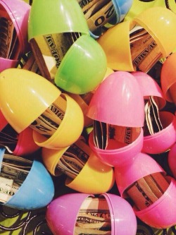 theryanproject: bandolin21:  The kind of Easter egg hunt every college student needs.  ^if that were the case the Easter egg hunt would turn into the hunger games   tbh when I was in college I was broke as hell so I&rsquo;d be taking heads off tryna get