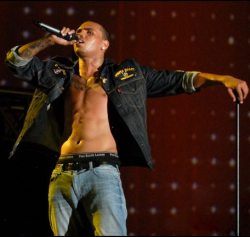 lamarworld:  (PART 2 of 5) singer Chris Brown ass &amp; bulge.