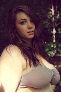 atldirtybirdsfan:  laurathefoodie:  Just me mostly nude in the woods, you know. Thanks, margotreborn!   Hot