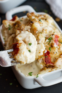 do-not-touch-my-food:  Lobster Mac and Cheese