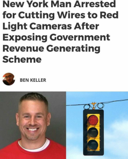 wecanalldobetter:  thecheshirecass:  untilstarsfall:   nabyss:  killbenedictcumberbatch:  sambolic:  westernsocietyfucked100years:  cointelpro-plant: Man found the stoplight cameras were activated during yellow lights and decided to cut the wires of it.