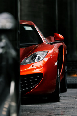 themanliness:  McLaren MP4-12C | Source | More 
