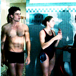 xyls:   steven strait ∞ the covenant (2006)    and Taylor Kitsch