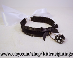 kittensightings:  I have a few large bell collars now in the shop, all but the white one is custom designed and painted by me. Mew mew!  Christmas gifts Master? Pretty please?