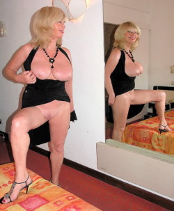 cougarzzcave: showingbeauty:  My super-wife D…e borrowed by amazingmilfsz 					 					 					 					  	      and reposted widely.  Come home, honey!!   	 	         	         	             COUGARZZCAVE There are over 19,000 pictures in