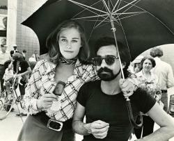 coolkidsofhistory:Cybill Shepard and Martin Scorsese on the set of Taxi Driver, 1976.
