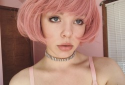 pinkbabyprincess:  pinkbabyprincess:Bitch I’m back,,, by popular demand  Sometimes I think about the anons who’d message me and say I only got so many notes because I posted naked pictures which like, duhhh, have you seen me without clothes on? But