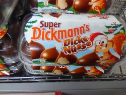 thegaysassyfrenchy:  moxperidot:  anafenza:  humming-bird-moth:  discoursestorm:  connyhascontrol: I’m kinkshaming all of Germany  Is it better or worse if I tell y'all that “Nüsse” means “nuts”  Dicke means Fat or Thick  this post only gets
