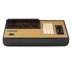 design-is-fine:  Casio calculator, 1969-1972. Japan. Source