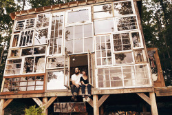 orientaltiger:  Couple Nick Olsen and Lilah Horwitz left their jobs and built this home completely built from windows. 