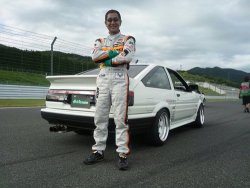 starionturbo:  Keiichi “The Drift King” Tsuchiya’s AE86 Trueno