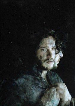 edwardelrics:  Jon Snow had dreamed of leading men to glory just as King Daeron had, of growing up to be a conqueror. Now he was a man grown and the Wall was his, yet all he had were doubts. He could not even seem to conquer those. 
