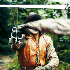 The Musketeers - Page 5 Tumblr_n2wyp3csEy1s4c2fqo2_r1_250