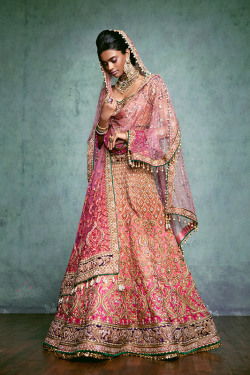 beautifulsouthasianbrides:  Outfits by:Tarun Tahiliani 