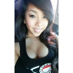 selfieasiangirl:Super cute hot Asian girl amateur with nice tits and sexy smileMore Asian Tweets