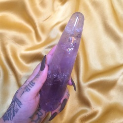 cantcolonizethispussy:  rare amethyst dildo for all my metaphysical hoe needs   SU Amethyst final fusion (with you)