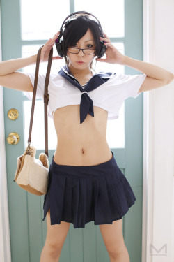 New Tumblr up. Follow I Love Schoolgirls now! iloveschoolgirl:  I love Japanese schoolgirl Uten Mako! 