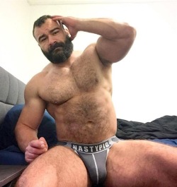 gay-onlyfans:  Https://onlyfans.com/mikemazz