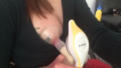 newmilf2017:  My nipples just after pumping ❤️