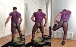 234pantyjock:  daviddavidxxl:  Men’s mesh workout tights from slickitup.com  DAMN! SEXY 