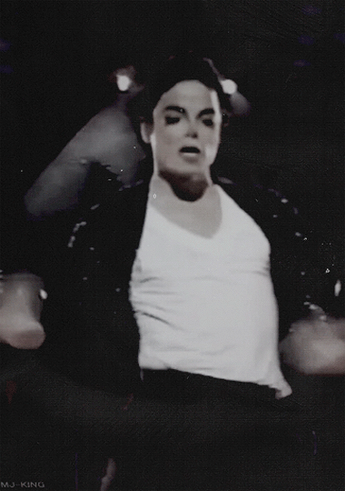 GIF su Michael Jackson. - Pagina 11 Tumblr_n23bx5QdgY1t49515o5_400