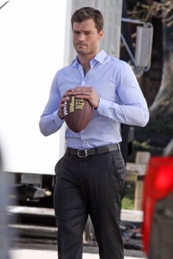 everythingjd:  Jamie throwing around a football behind the scenes. (Photo credit: PunkD Images)
