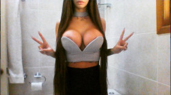 huge-fake-boobs: Courtney