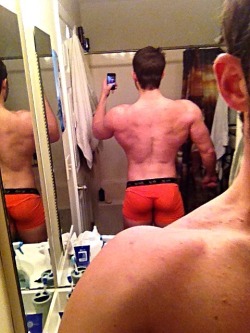 Lats growin. Love handles slowly but surely leavin the building.
