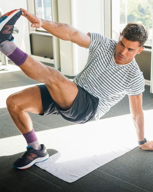 zacefronews:zacefron: Putting in the work, on the road. @bombas